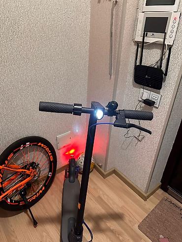 scooter az: İşlənmiş Elektrik samokat 8", 251 - 350 Vt, 16 - 25 km/s, Ünvandan götürmə, Ödənişli çatdırılma — 4