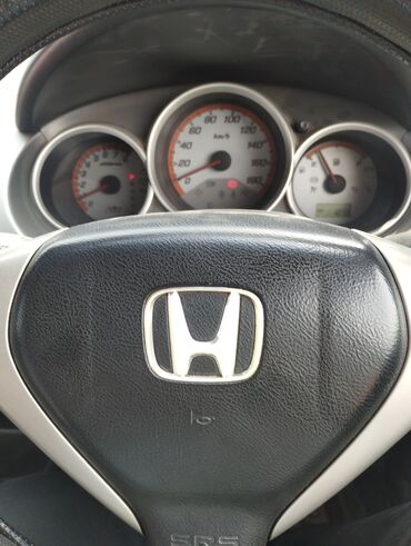 Honda: Honda Fit: 2004 г., 1.3 л, Вариатор, Бензин, Хэтчбэк