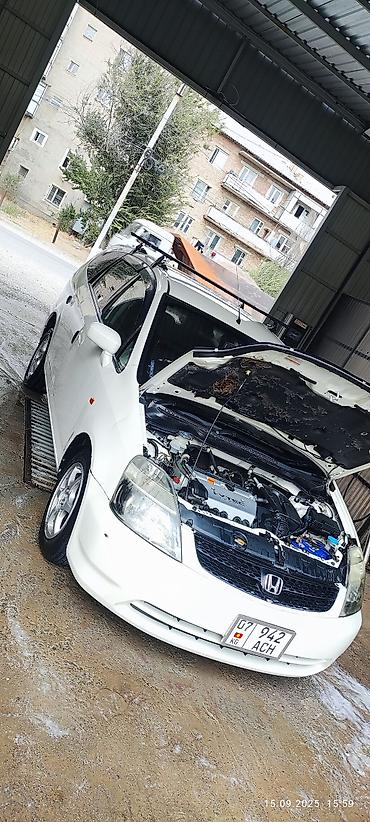 bmw e29: Honda Stream: 2002 г., 2 л, Автомат, Бензин, Минивэн — 4