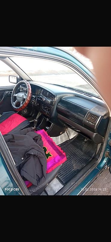 Volkswagen: Volkswagen Vento: 1993 г., Седан — 7