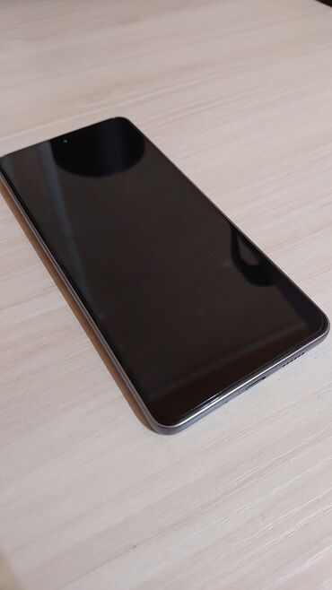 телефон маленький: Samsung Galaxy A73 5G, Б/у, 256 ГБ, цвет - Серый, 2 SIM