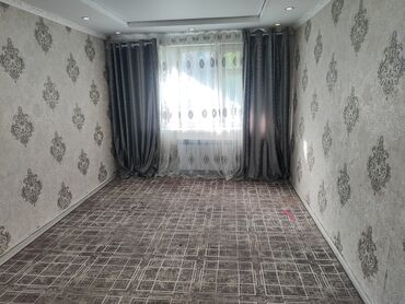 продажа квартир срочно: 3 комнаты, 58 м², 104 серия, 1 этаж, Старый ремонт