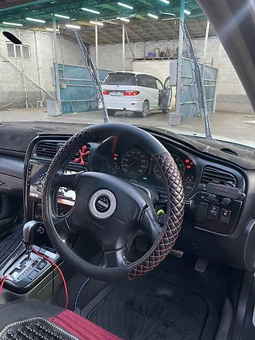 Subaru: Subaru Legacy: 2000 г., 2 л, Автомат, Бензин, Седан — 5