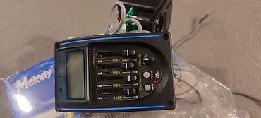 elektron gitara per page 40: Akustik gitaralar üçün quraşdırılan preamp və rəqəmsal tuner modulu — 5