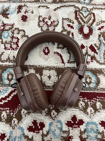 hoco eq34 plus: Накладные наушники Marshall (коричневый цвет) - Форм-фактор — 1