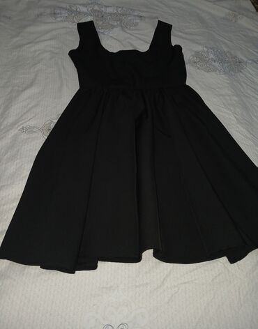 Sarafanlar: Həm sarafanhəm də don kimi istifsdə edilə bilir. Tamamilə yenidir — 10