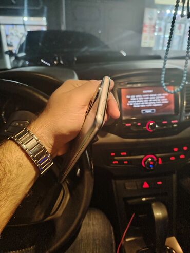 Honor: Honor X7 — 3