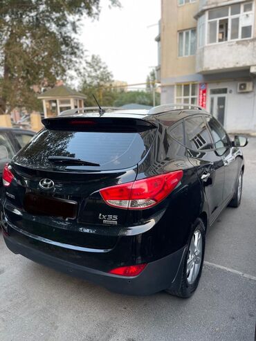 Hyundai: Hyundai ix35: 2.4 l | 2013 il Ofrouder/SUV — 5