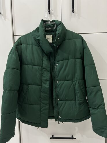 женские куртки с капюшоном: Женская куртка S (EU 36), цвет - Зеленый