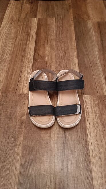 İki kəmərli, velcro bağlamalı, tünd göy rəngdə uniseks sandal