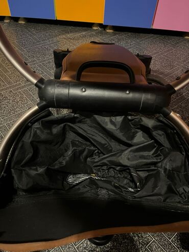 Gəzinti arabaları: Üçtəkərli araba — 7