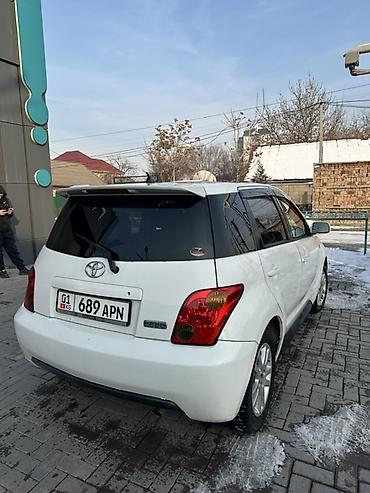 Toyota: Toyota ist: 2003 г., 1.3 л, Автомат, Бензин, Хэтчбэк — 9