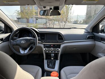 Hyundai: Hyundai Elantra: 2020 г., 2 л, Автомат, Бензин, Седан at lalafo.kg — 4 Hyundai: Hyundai Elantra: 2020 г., 2 л, Автомат, Бензин, Седан — 4