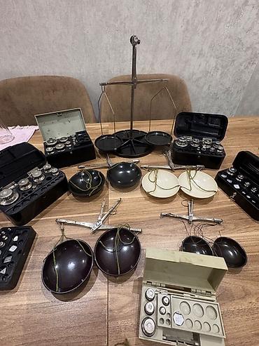 Laboratoriya tipli ikiqollu tərəzi və tam kalibrlənmiş çəki daşları at lalafo.az Laboratoriya tipli ikiqollu tərəzi və tam kalibrlənmiş çəki daşları