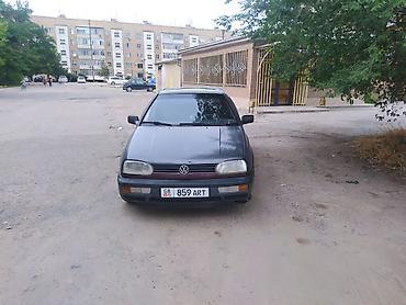 Volkswagen: Volkswagen Golf: 1993 г., 1.8 л, Механика, Бензин, Хэтчбэк — 1