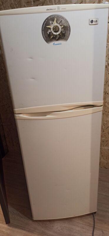Холодильники: Холодильник LG, На запчасти, Двухкамерный, De frost (капельный), 60 * 150 * 50