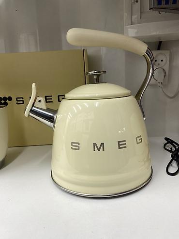 Электрический чайник Smeg, ретро-дизайн 50‑х годов. Основные