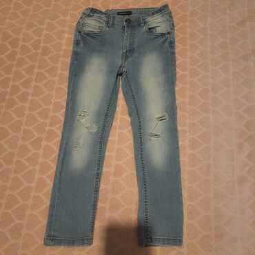 Üst geyimləri: Uşaq üçün denim dəst 1) Cins şalvar - Brend: RESERVED - Ölçü: 122 sm