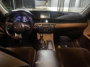 Lexus: Lexus ES: 2017 г., 2.5 л, Вариатор, Бензин — 6