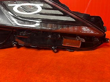 Передние фары: Передняя правая фара Toyota Новый, Оригинал — 3