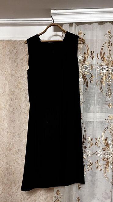 Gündəlik donlar: Qadın geyimləri dəsti – 4 paltar 1) Qızılı-qara uzun ziyafət paltarı — 16