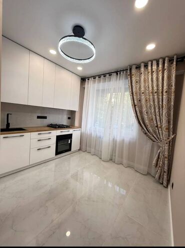 квартира керек васток5: 2 комнаты, 52 м², Элитка, 1 этаж, Дизайнерский ремонт