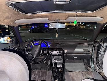 cron: Mazda Cronos: 1993 г., 2 л, Механика — 5