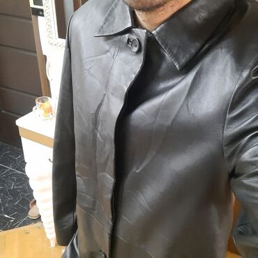 куртки мужские кожаные: Куртка L (EU 40), XL (EU 42), цвет - Черный