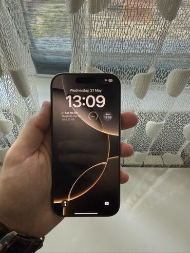 iphone 7 işlənmiş: IPhone 16 Pro, 128 GB, Natural Titanium, Face ID