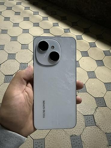 iphone 17 pro mac: TECNO SPARK Go 1 (модель TECNO KL4) Ключевые характеристики: - Экран — 3