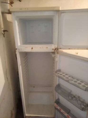 ленинградская: Холодильник Б/у, Двухкамерный, De frost (капельный), 50 * 170 * 50