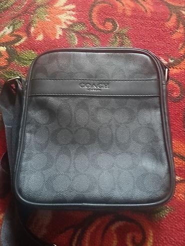 сумка плечевая: Сумка через плечо COACH - Компактная прямоугольная форма — 1