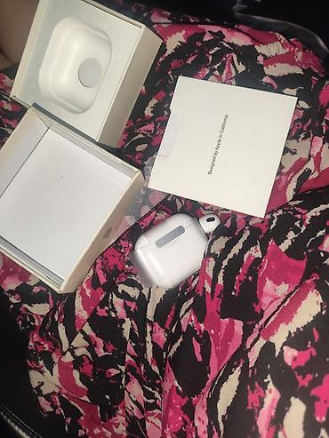 Məhsul: Apple AirPods (3/4-cü nəsil) simsiz qulaqlıq Xüsusiyyətlər: -