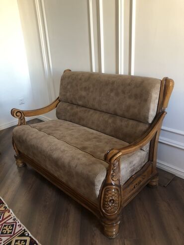 metbext divanlari: Диван, Нераскладной, Без подьемного механизма, Велюровая ткань