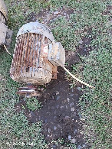 vaz radiator: Məhsul: Sənaye elektrik mühərrikləri (şkivli) 22.kv 3000 obarod 7.5 — 2