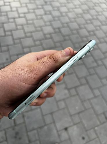 iponalar: IPhone 11, Yaşıl, Face ID — 2