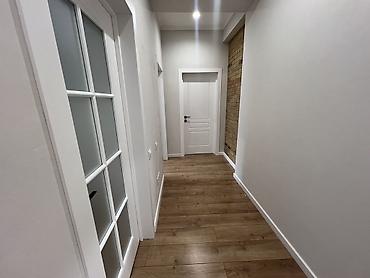 самсу: 3 комнаты, 100 м², Асанбай мкр Элитка, 2 этаж, Косметический ремонт — 1