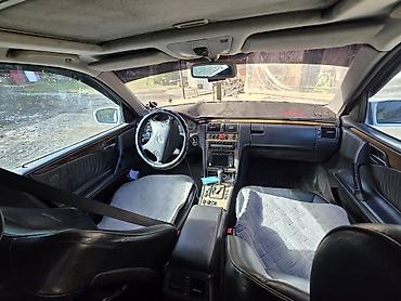 Mercedes-Benz E-Class: 2000 г., 3.2 л, Дизель, Седан
