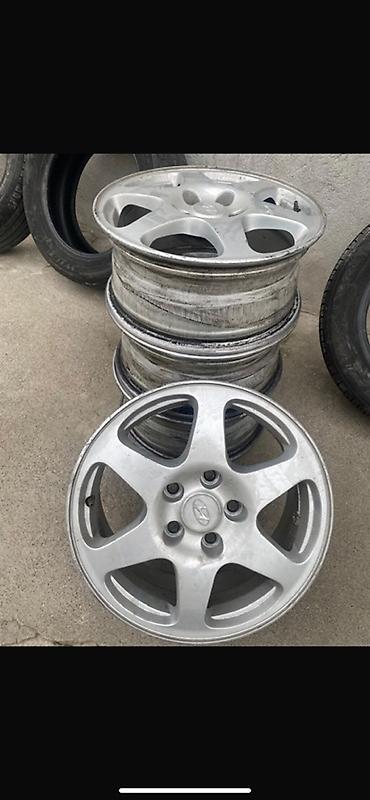 Литые Диски R 16 Hyundai, Комплект, отверстий - 4, Б/у