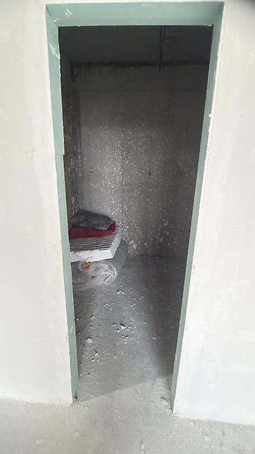 Продажа коттеджей и домов: 4 комнаты, 181 м², 270 соток, Бишкек, Городская больница №4 (ул. Айни) Собственник — 17