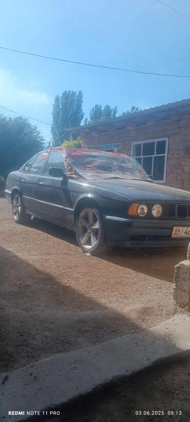 5 ступка: Продается автомобиль BMW E34 в кузове седан. Модель представлена в
