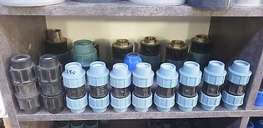 Муфты для соединения труб: Компрессионные фитинги TEBO technics для ПНД труб. В ассортименте — 25