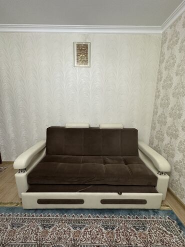 мебель для зала: Диван-кровать, Б/у