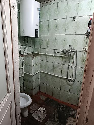 Үйлөрдү ижарага берүү: Сдаётся частный дом 3комнаты и кухня душ туалет имеется без ремонта — 6