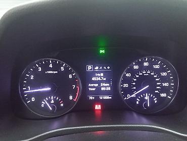 perodok: Hyundai Elantra: 2 l | 2017 il Sedan — 6