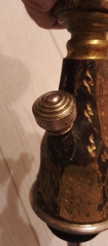 Qəlyan, vayp və aksesuarları: Qədim qəlyan aparatı tam işlək vəziyyətdə Üzərindəki naxışlar əl işi -da lalafo.az — 9 Qəlyan, vayp və aksesuarları: Qədim qəlyan aparatı tam işlək vəziyyətdə Üzərindəki naxışlar əl işi — 9