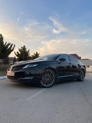 Lincoln: Lincoln MKZ: 2 l | 2015 il 16100 km Sedan