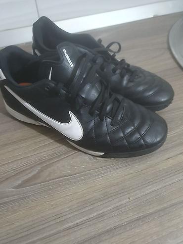 Patike: Nike original.Cista koza.Stanje super.ima jednu malu oderotinu — 3