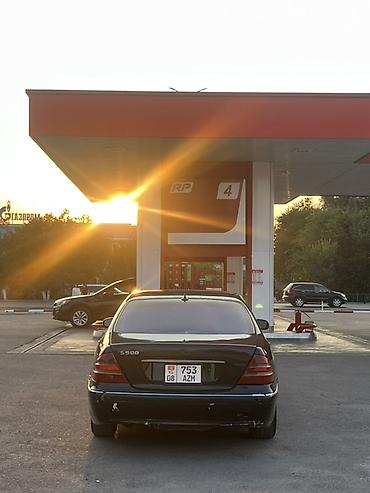 много денег: Mercedes-Benz S-Class: 2001 г., 4.3 л, Бензин, Седан — 5