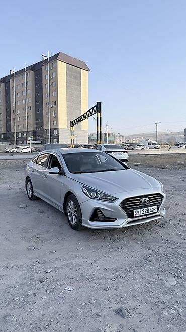 Hyundai Sonata: 2018 г., 2 л, Автомат, Газ, Седан